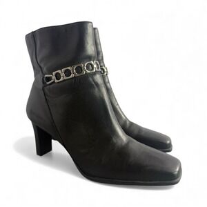 MARKON Tansy Black Leather Silver Chain Square Toe Moto‎ Ankle Boots Size 8M